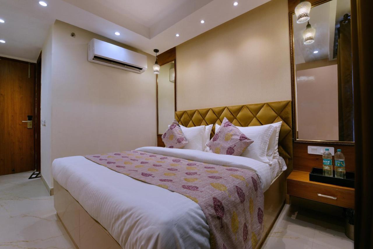 Hotel Leo Saffron - Pitampura دلهي المظهر الخارجي الصورة