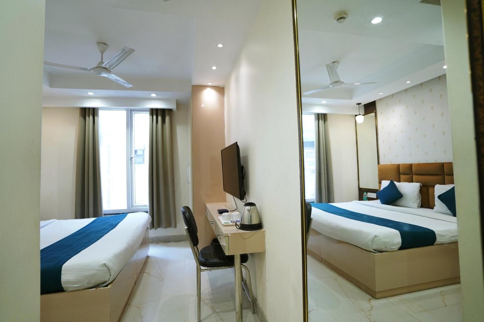 Hotel Leo Saffron - Pitampura دلهي المظهر الخارجي الصورة