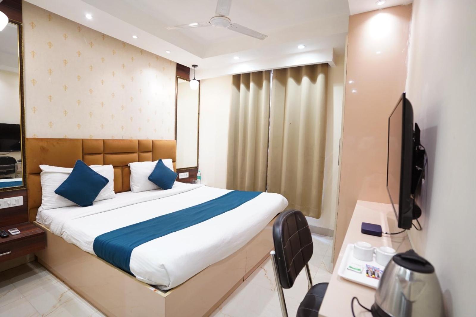 Hotel Leo Saffron - Pitampura دلهي المظهر الخارجي الصورة