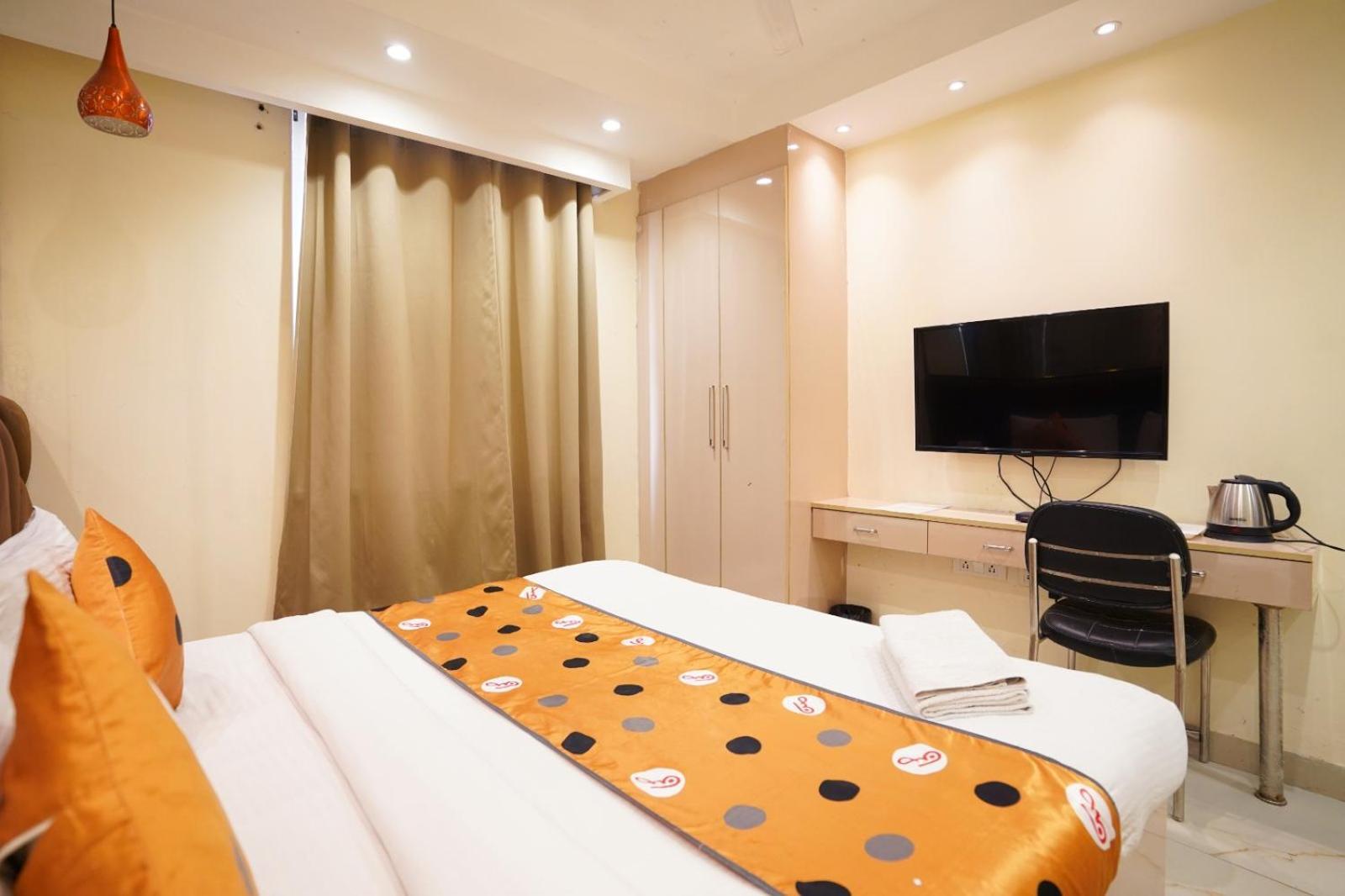 Hotel Leo Saffron - Pitampura دلهي المظهر الخارجي الصورة